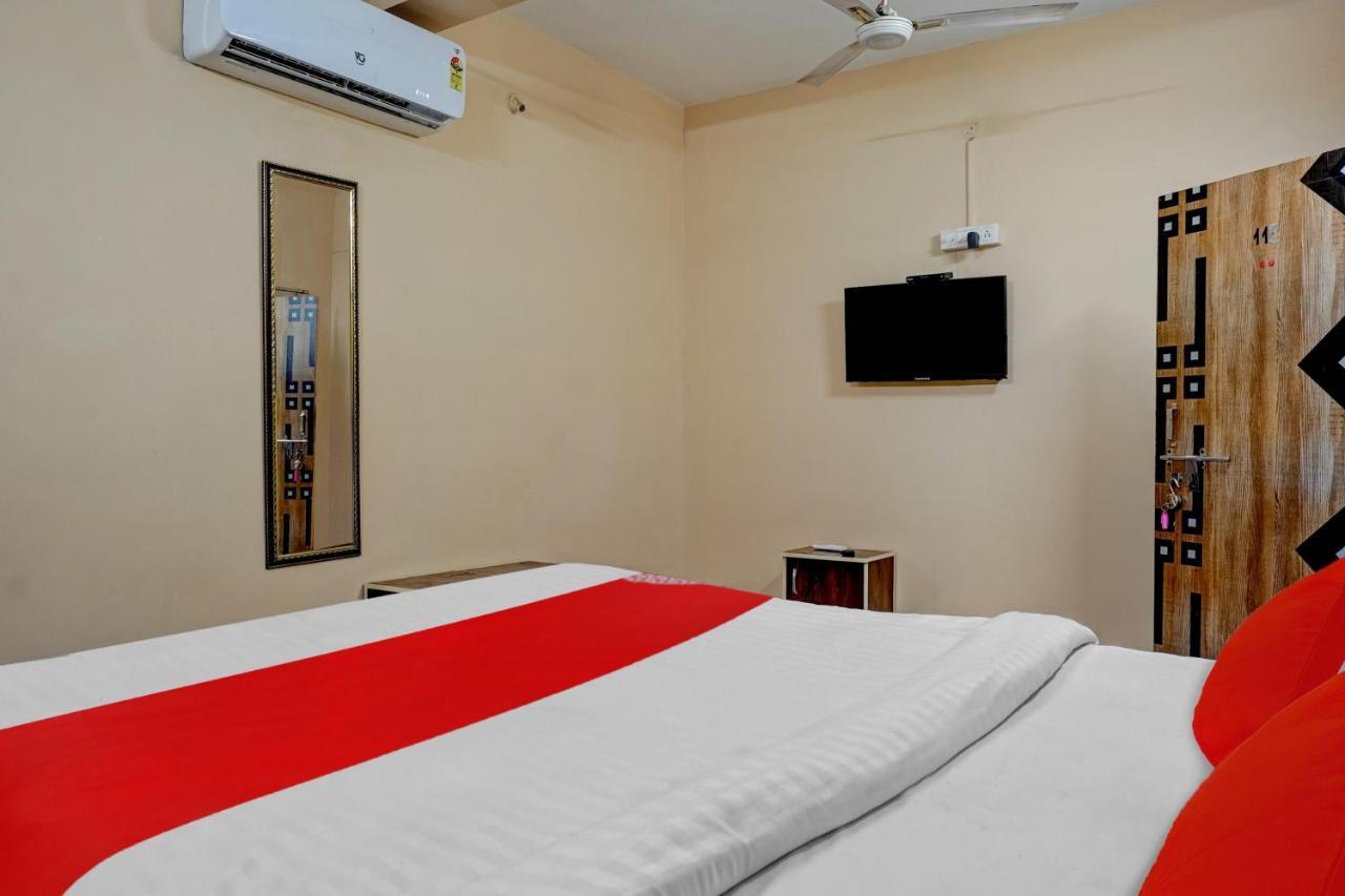 Flagship Hotel Sivam Palace Rāipur Esterno foto