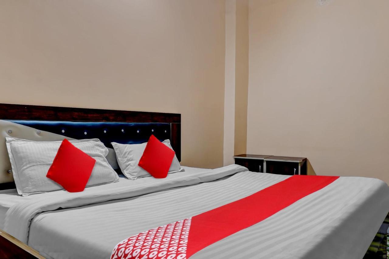Flagship Hotel Sivam Palace Rāipur Esterno foto
